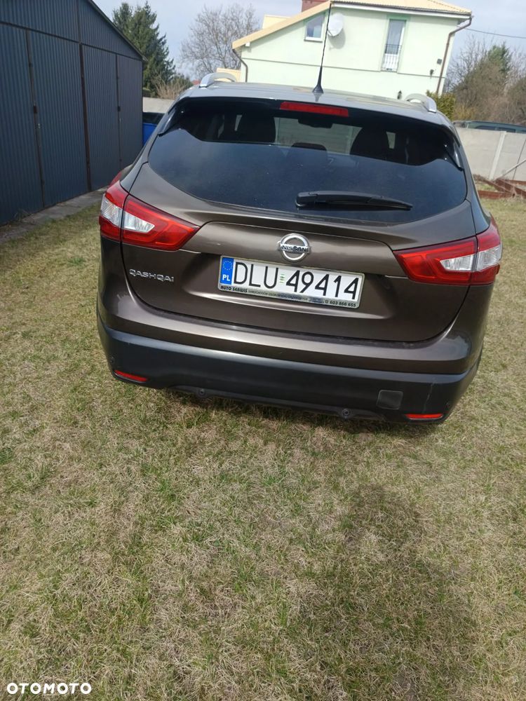 Nissan Qashqai - 2
