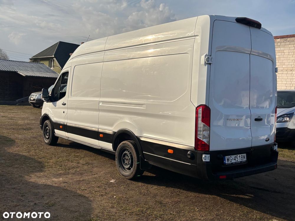 Ford Transit - 9