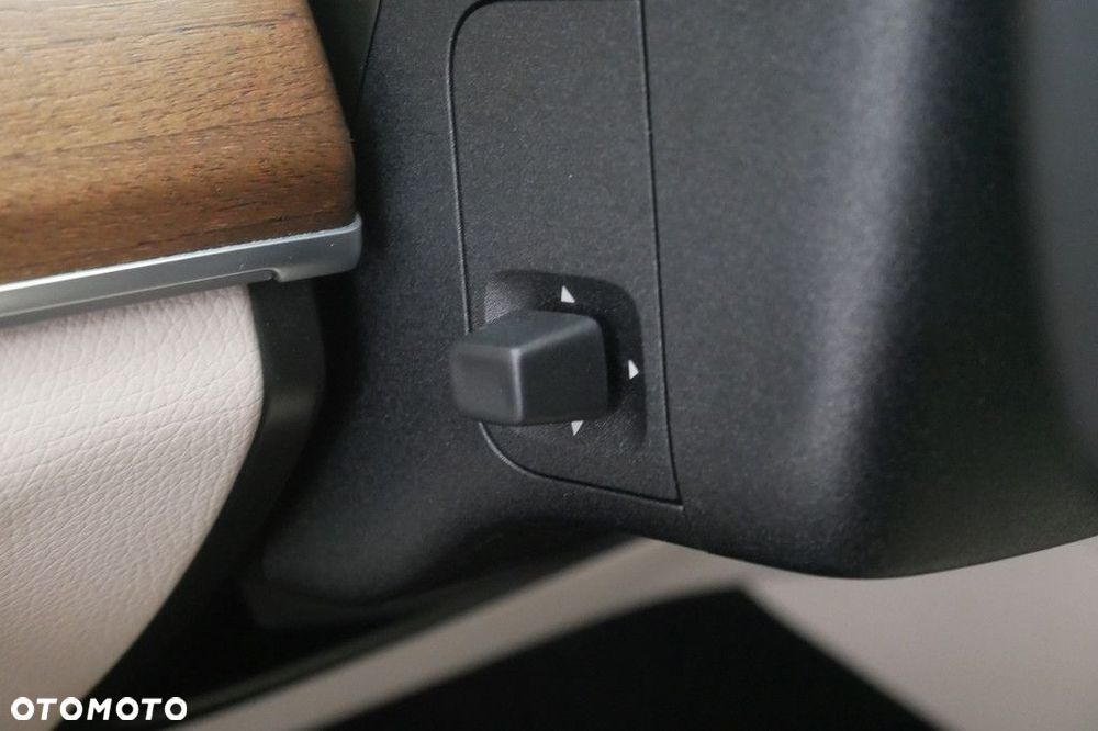 Mercedes-Benz GLE - 31