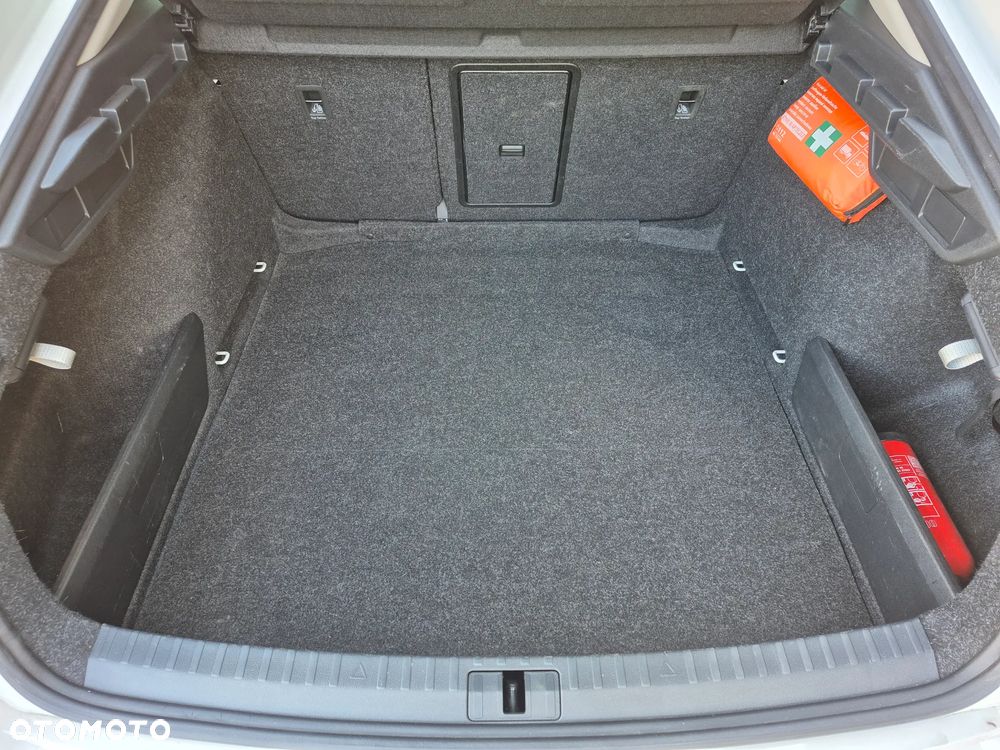 Skoda Octavia 1.5 TSI ACT Style DSG - 8