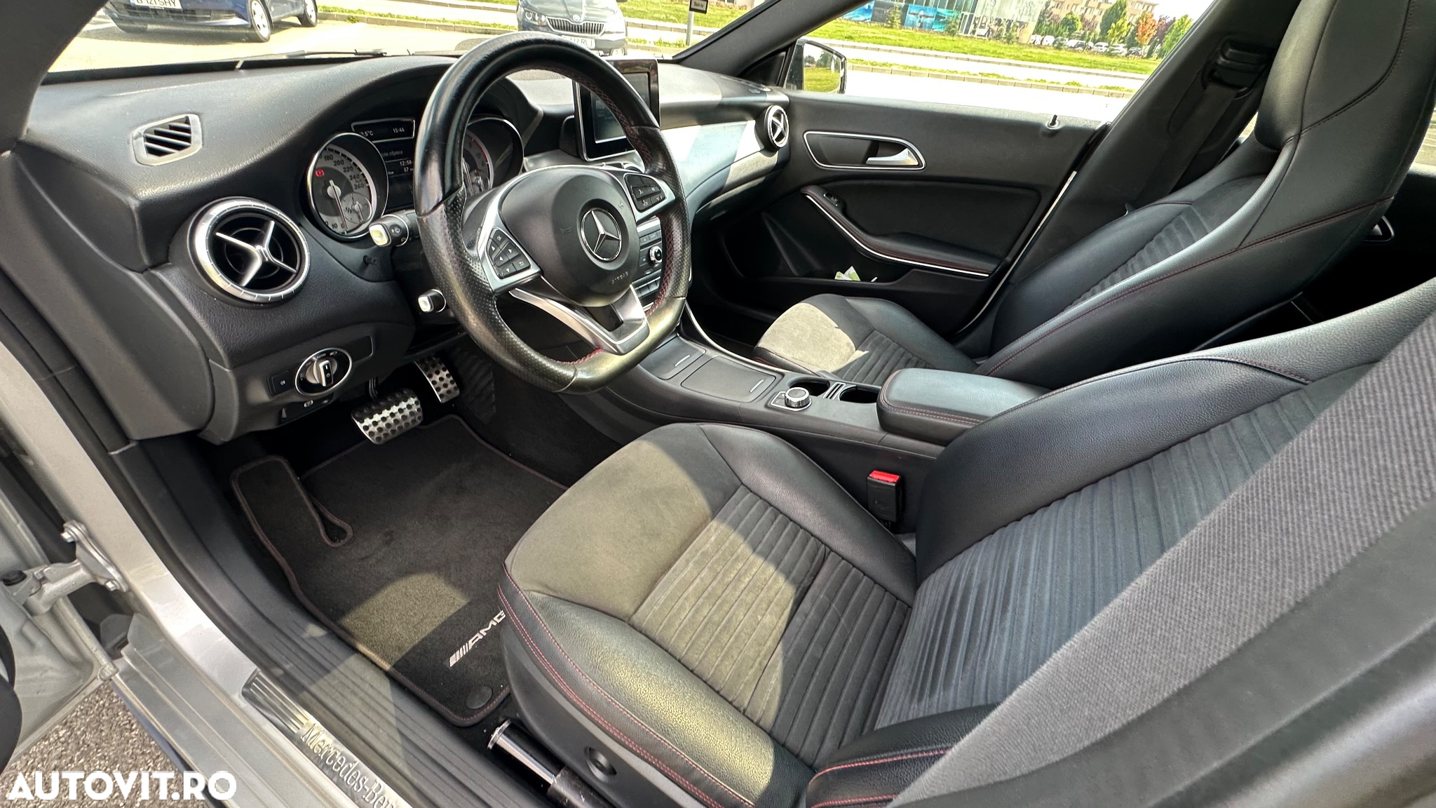 Mercedes-Benz CLA - 18