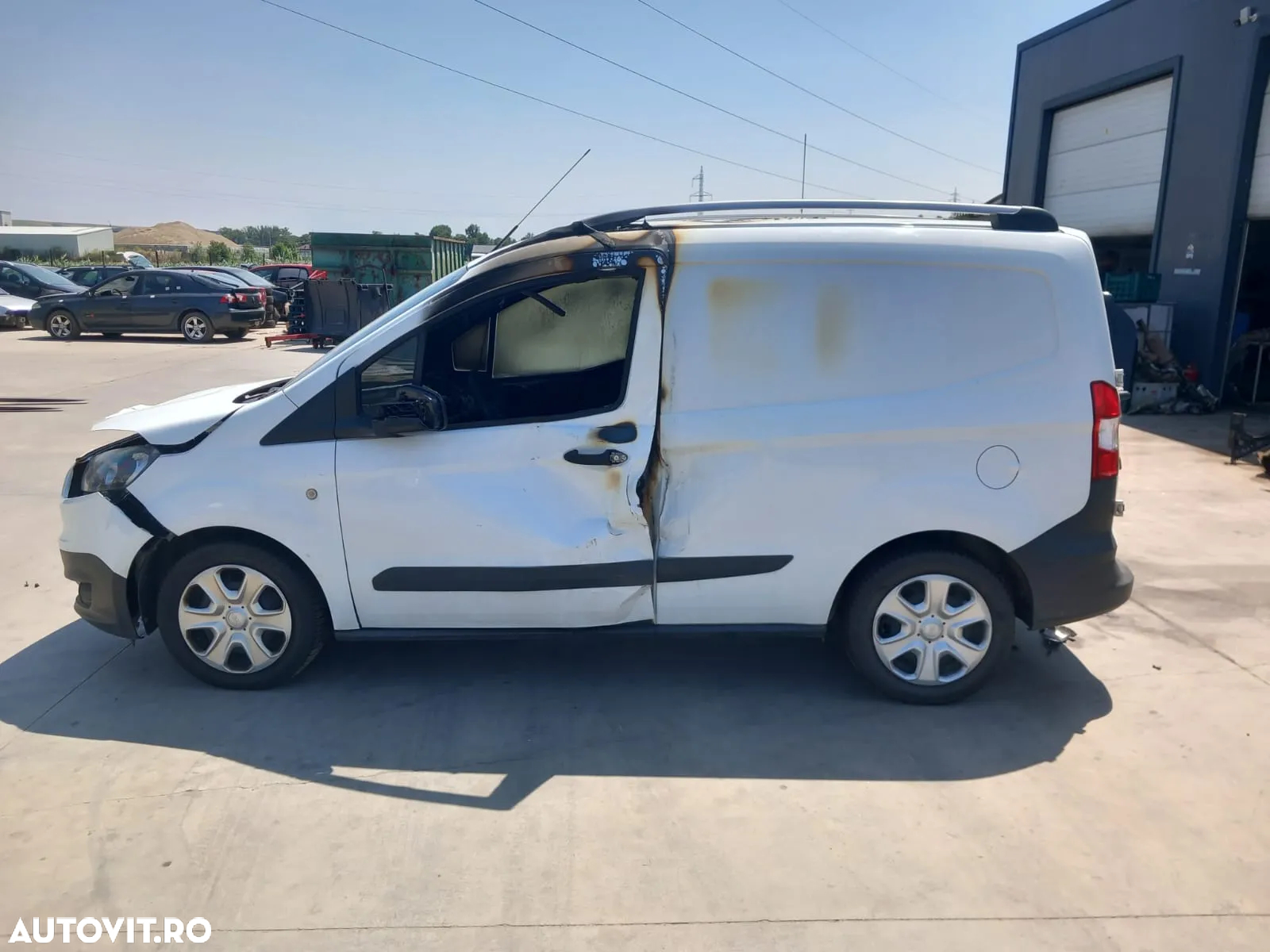 Dezmembrari / Dezmembrez Ford Transit Courier - 7
