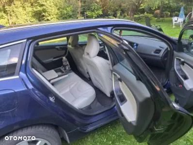 Volvo V60 D4 Drive-E Ocean Race - 7