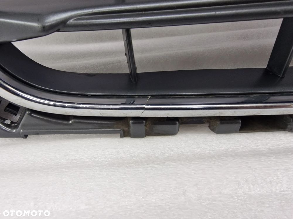 AUDI A3 8V / 8V3 12- ATRAPA / GRILL PRZEDNI PRZÓD , NR 8V3853651 , NR AUKCJI GL56 - 13