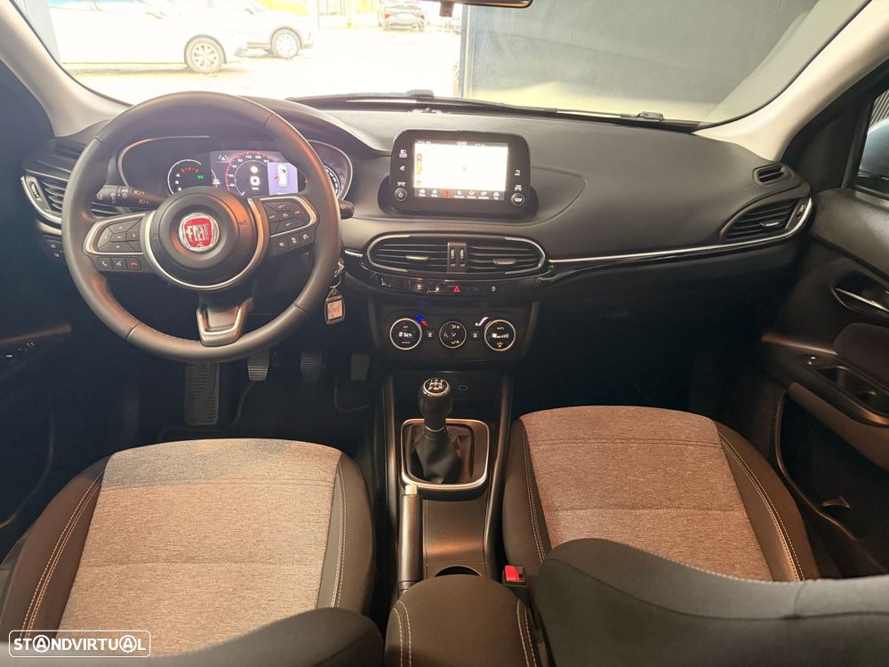 Fiat Tipo Cross 1.3 Multijet - 18