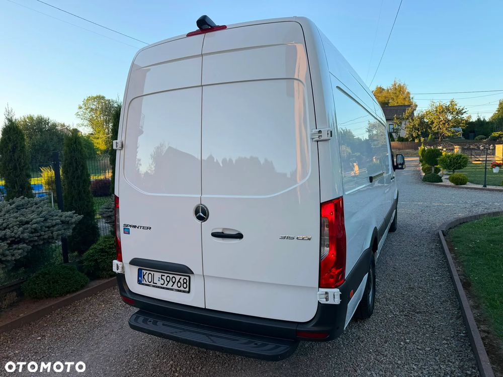 Mercedes-Benz Sprinter 315 Long PIĘKNY Webasto L3H2 Automat Chłodzenie i Ogrzewanie -20 / +20 stopni Pierwszy właściciel - 10