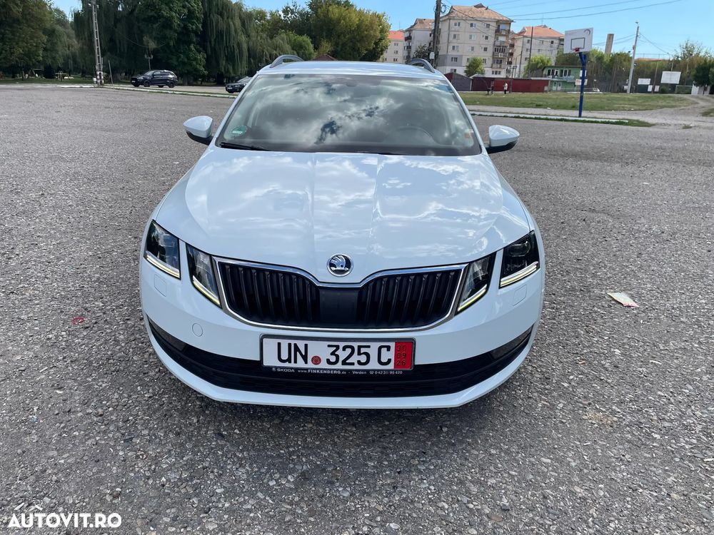 Skoda Octavia 1.6 TDI Drive - 1