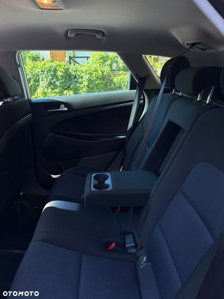 Hyundai Tucson 2.0 CRDI BlueDrive Style 2WD - 3