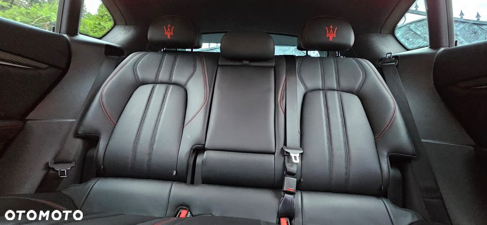 Maserati Levante - 24