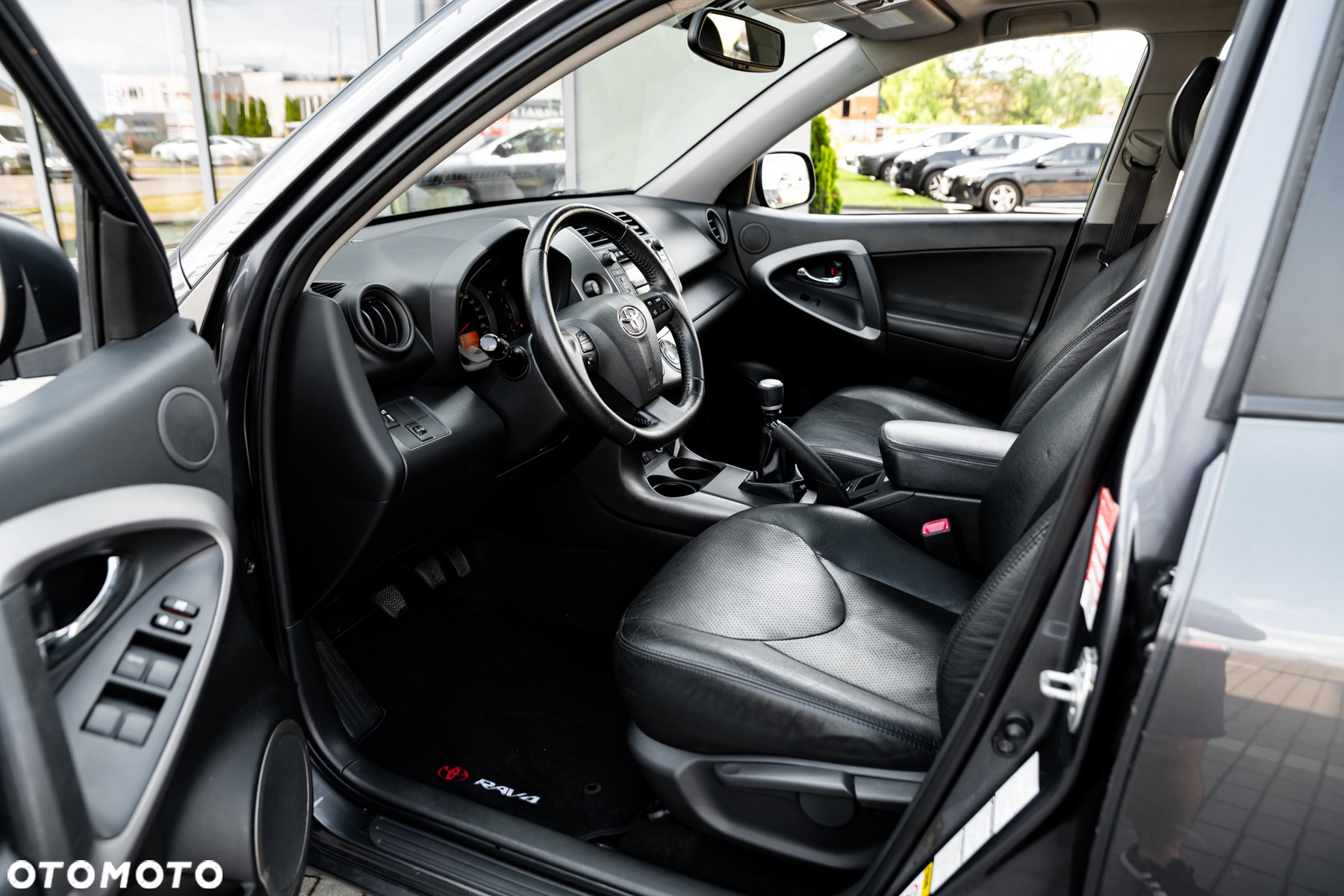 Toyota RAV4 2.0 4x4 - 5