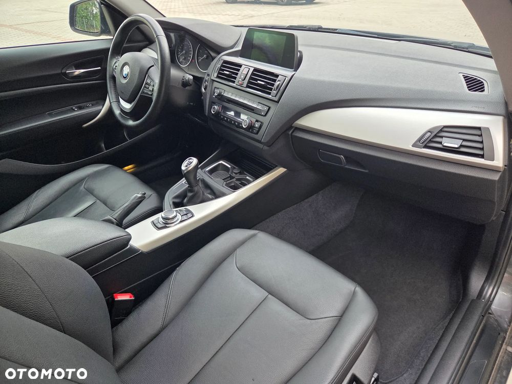 BMW Seria 1 120d BluePerformance Sport Line - 25