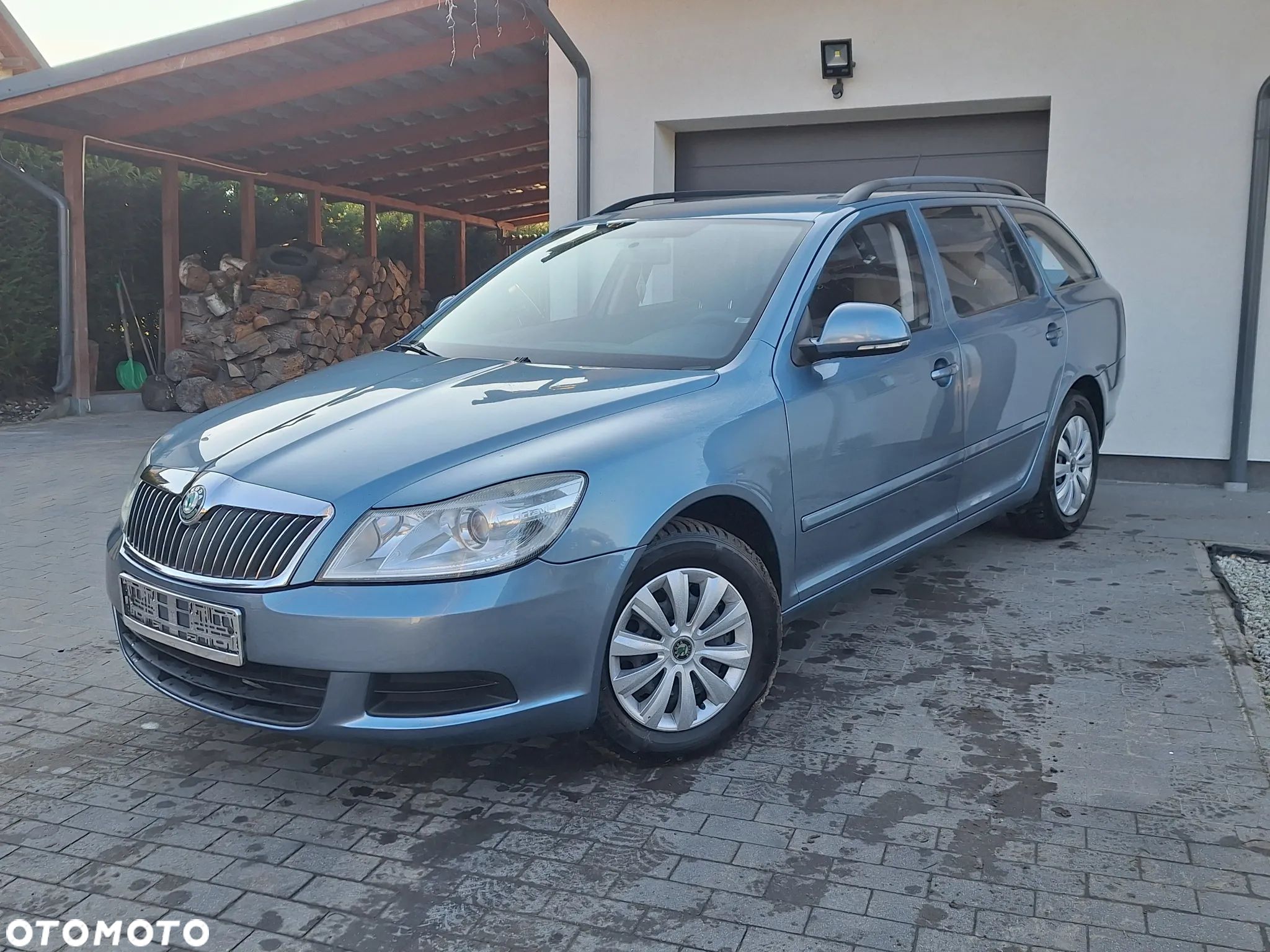 Skoda Octavia 1.6 TDI Ambiente - 1