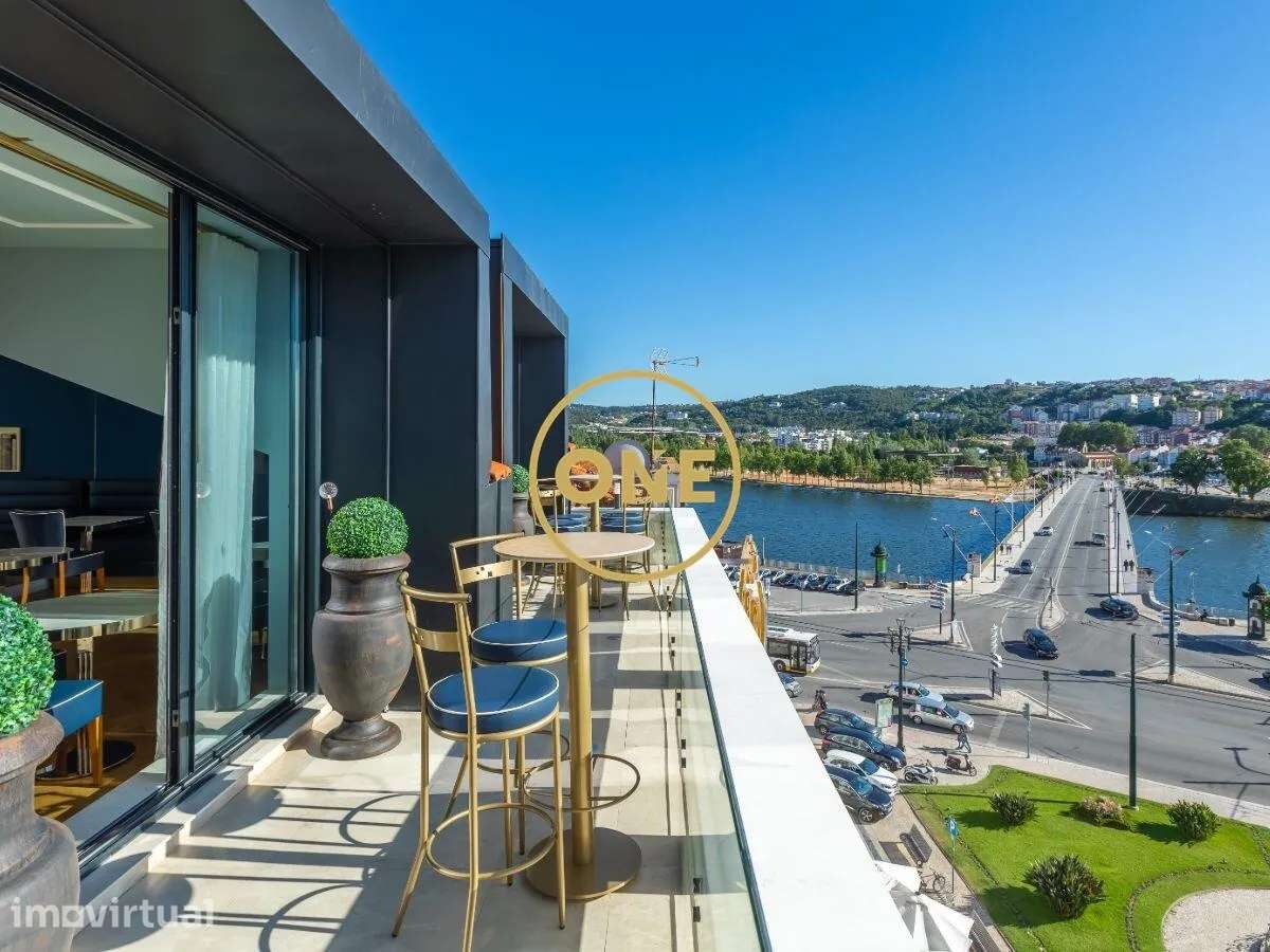 Loja, 861,20 m², Coimbra (Sé Nova, Santa Cruz, Almedina e São Bartolomeu) - Grande imagem: 3/8