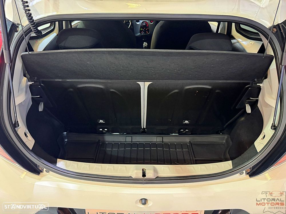 Toyota Aygo 1.0 X-Play Plus - 11