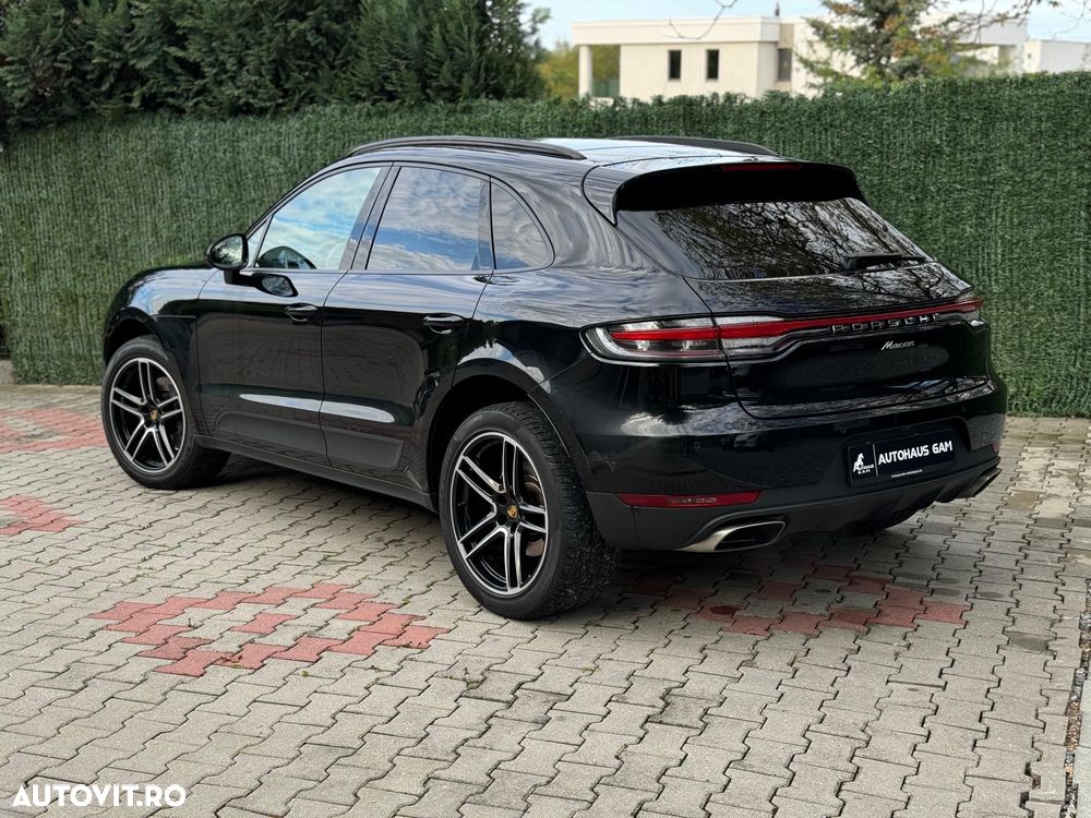 Porsche Macan Standard - 18