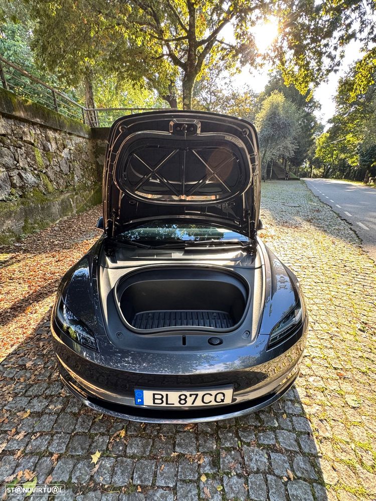 Tesla Model 3 Tração Traseira - 4
