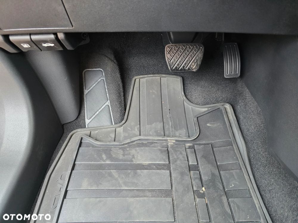 Nissan Qashqai+2 - 38