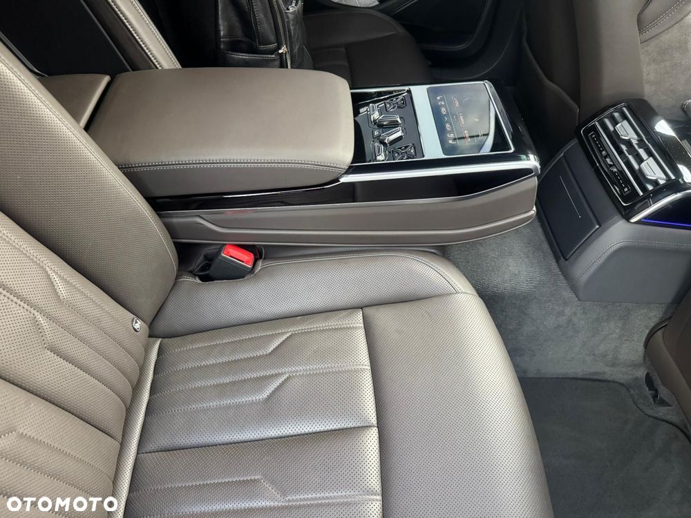 Audi A8 50 TDI quattro tiptronic - 19