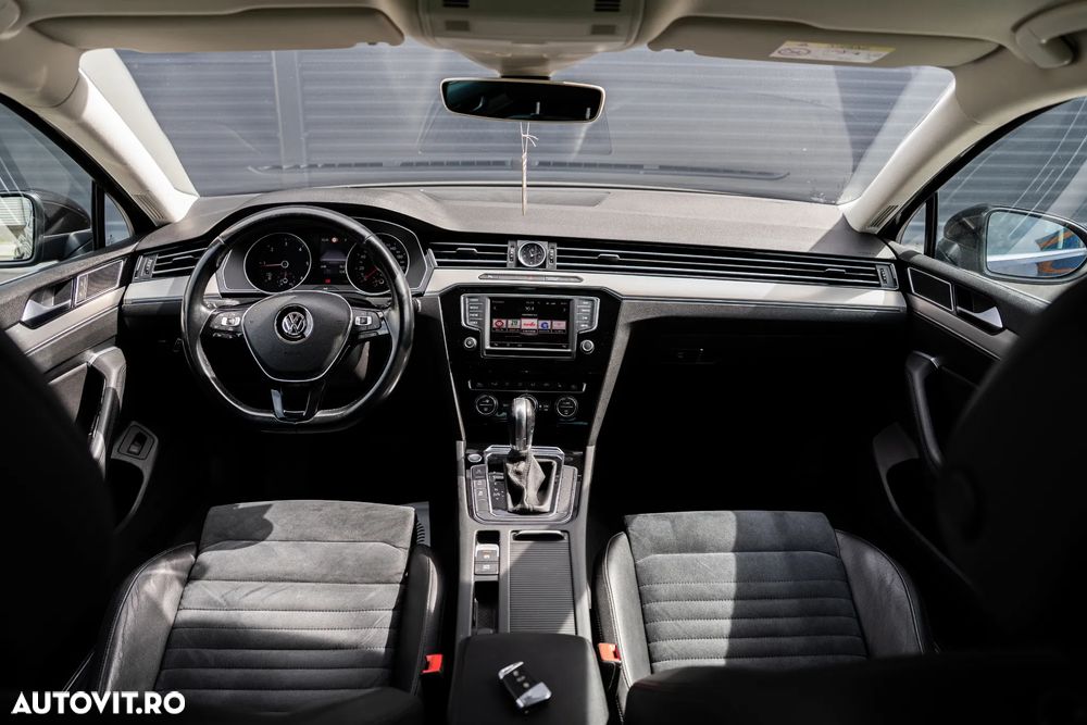 Volkswagen Passat 2.0 TDI DSG 4Motion Highline - 7