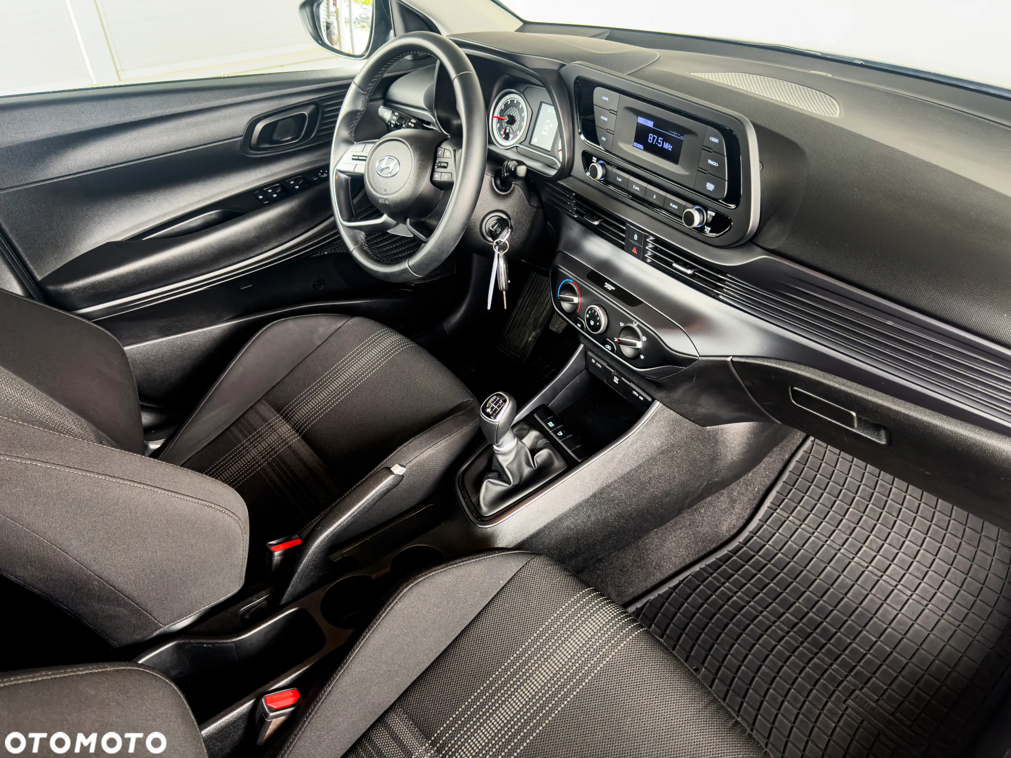 Hyundai Bayon 1.0 T-GDI Executive - 14