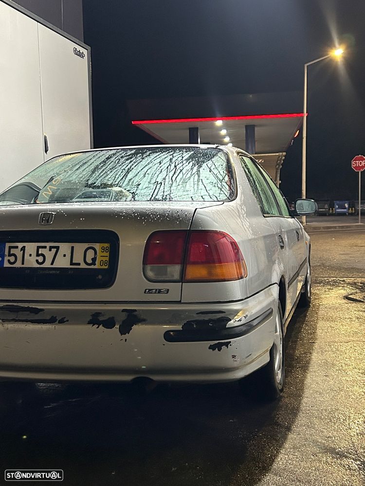 Honda Civic 1.4i S - 2