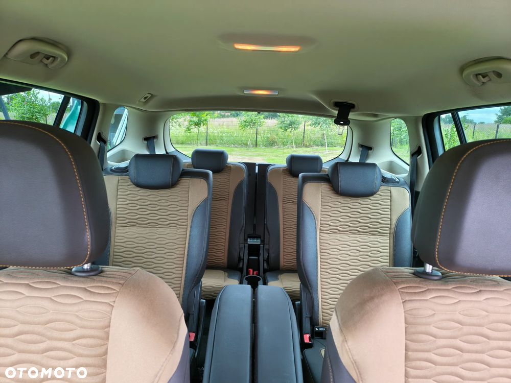 Opel Zafira Tourer 2.0 CDTI Edition - 22