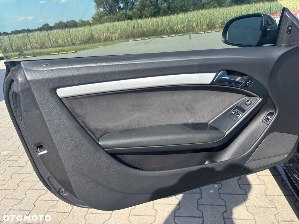 Audi A5 Coupé 2.0 TDI DPF (clean diesel) quattro S tronic - 22