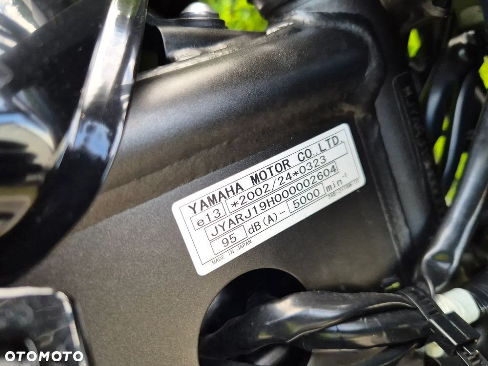 Yamaha XJ - 9