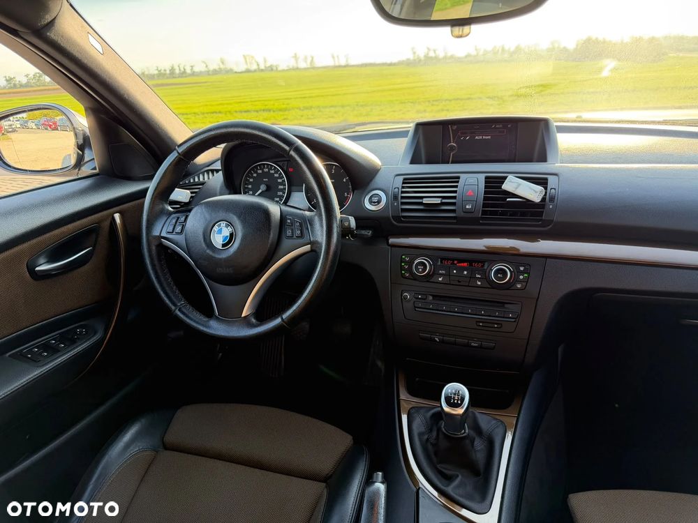 BMW Seria 1 116d DPF Edition Sport - 10
