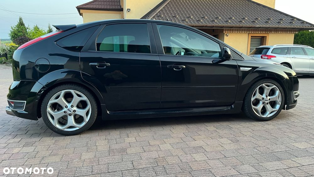 Ford Focus 2.5 ST - 8