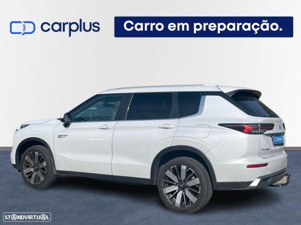 Mitsubishi Outlander 2.4 PHEV Instyle+ - 2