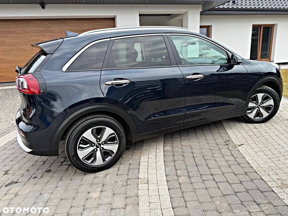 Kia Niro ver-1-6-gdi-plug--in-hybrid-l - 17