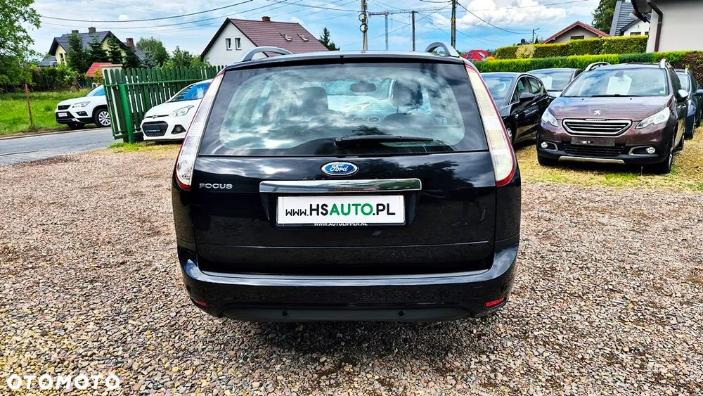 Ford Focus 1.8 Titanium - 17