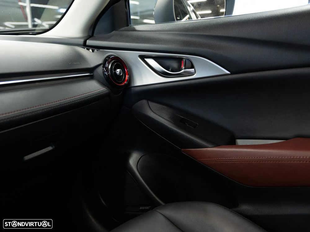 Mazda CX-3 1.5 Sky.Excellence Navi - 16