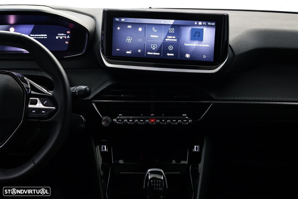 Peugeot 208 1.2 PureTech Allure - 18