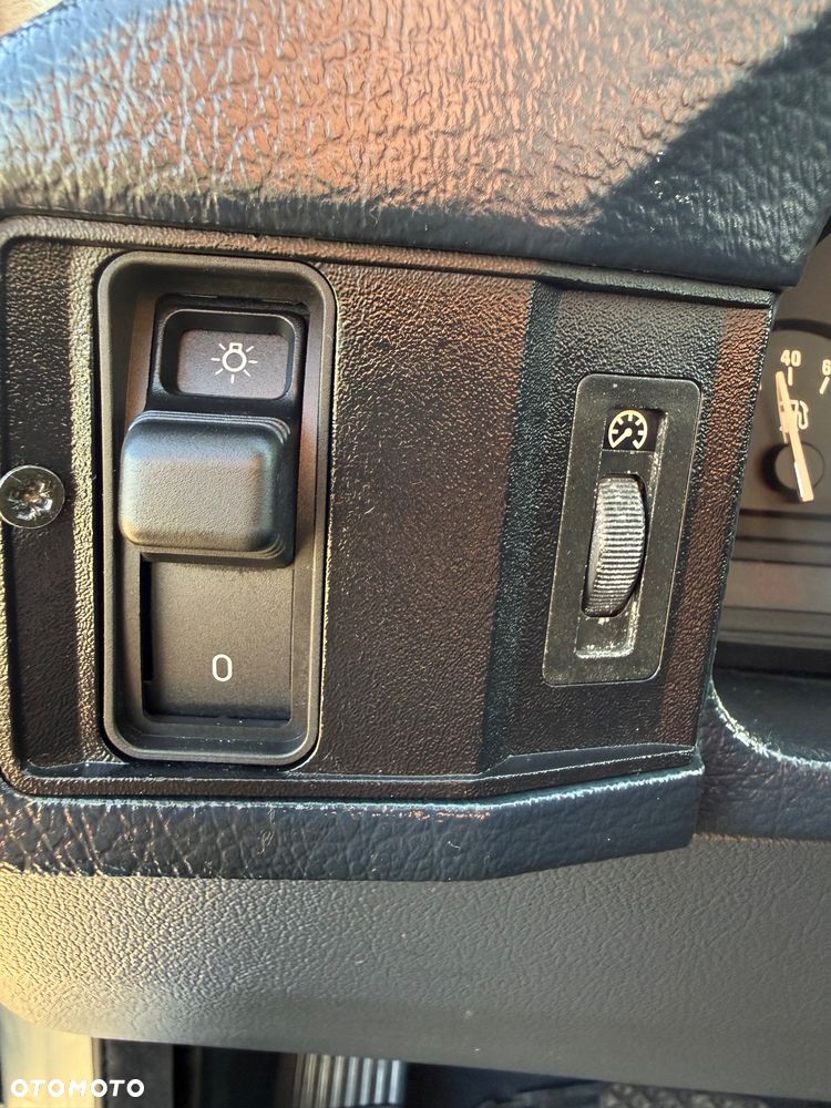 BMW Seria 5 - 30