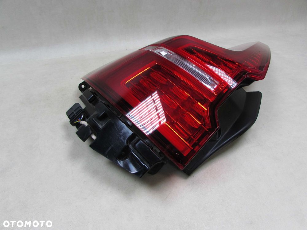 VOLVO V60 II 18- LAMPA TYL LEWA LED 32291358 EUROPA - 7