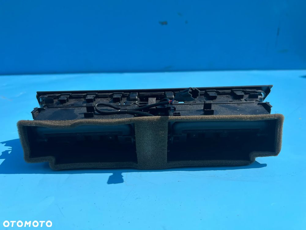 KRATKA NAWIEWU AUDIA4 B8 A5 8T 8T1820951C - 3