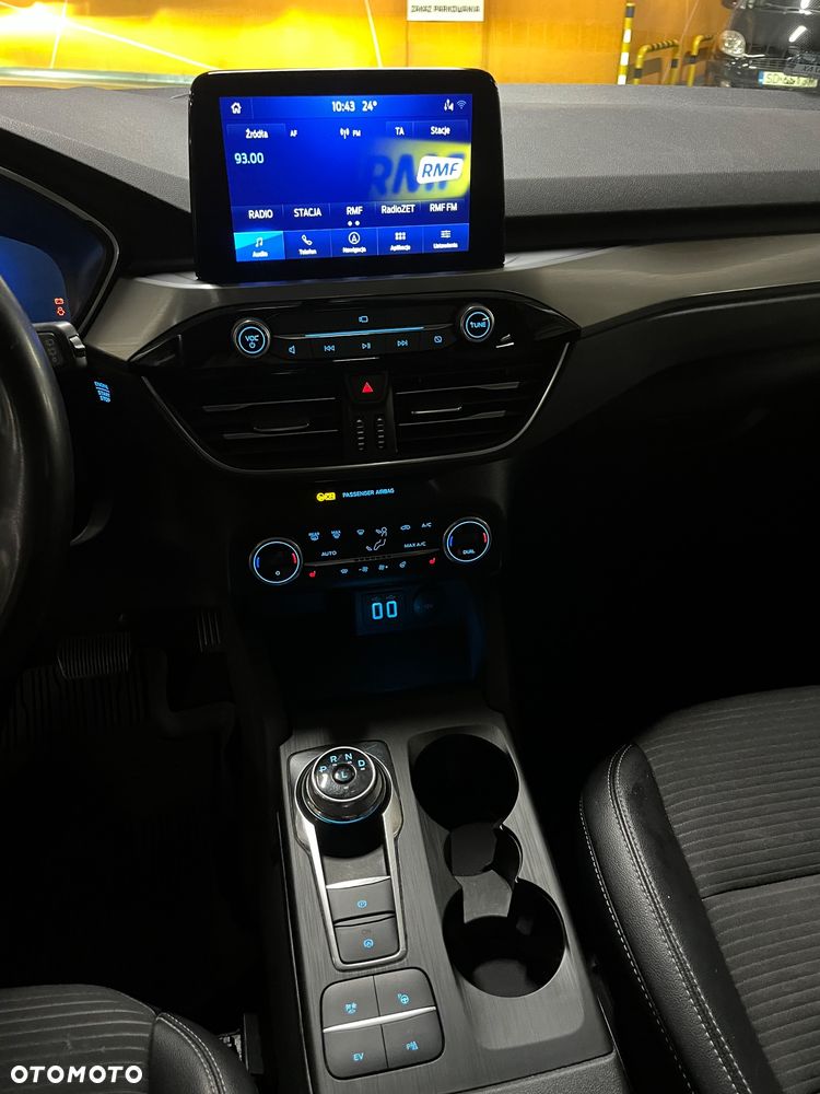 Ford Kuga - 7