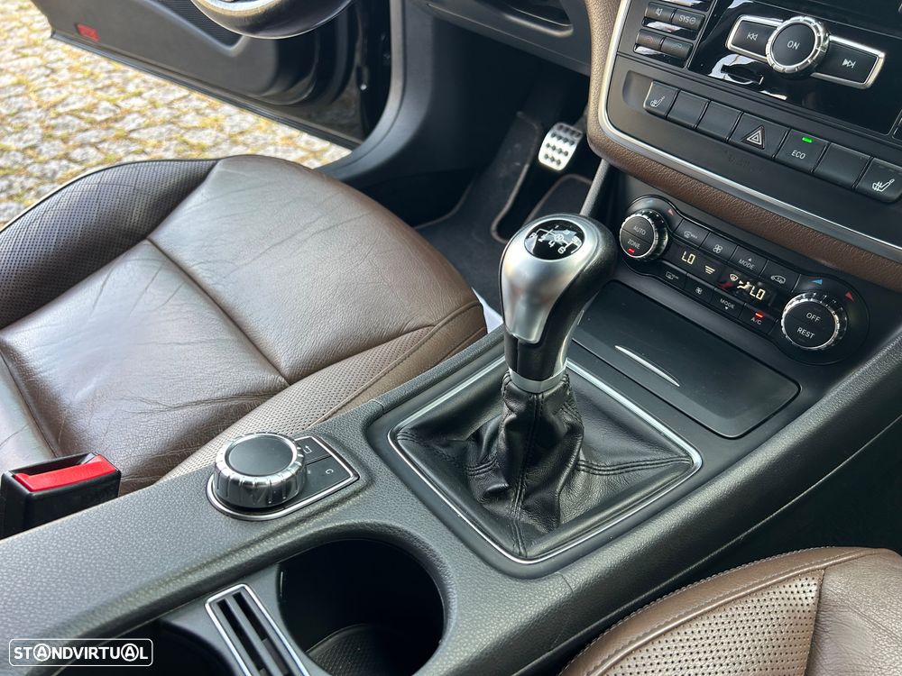 Mercedes-Benz A 200 CDI (BlueEFFICIENCY) AMG Sport - 21