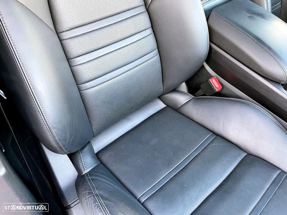 Porsche Cayenne Coupé Turbo S E-Hybrid Tiptronic S - 39
