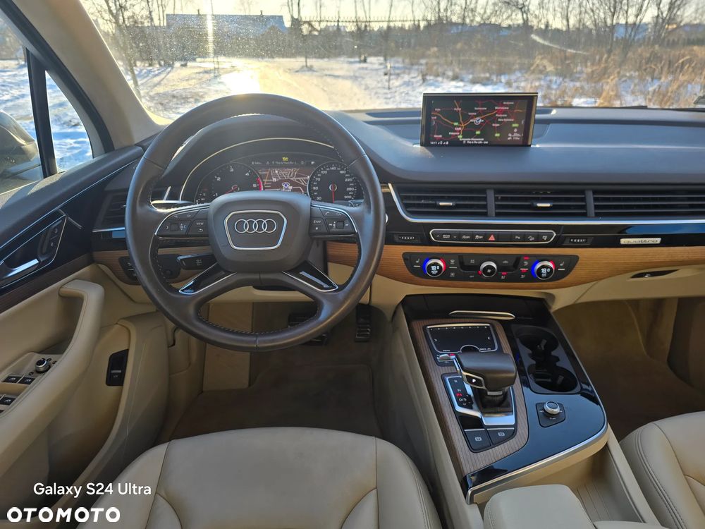 Audi Q7 - 6