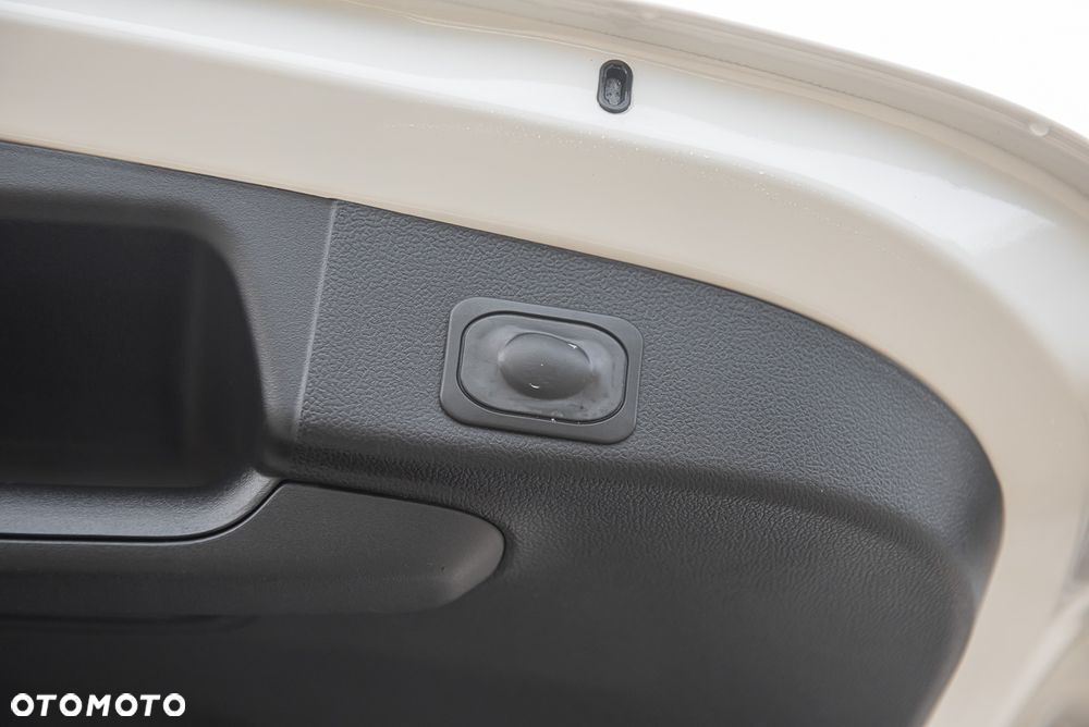 Ford Focus 2.0 EcoBlue Start-Stopp-System ACTIVE VIGNALE - 34