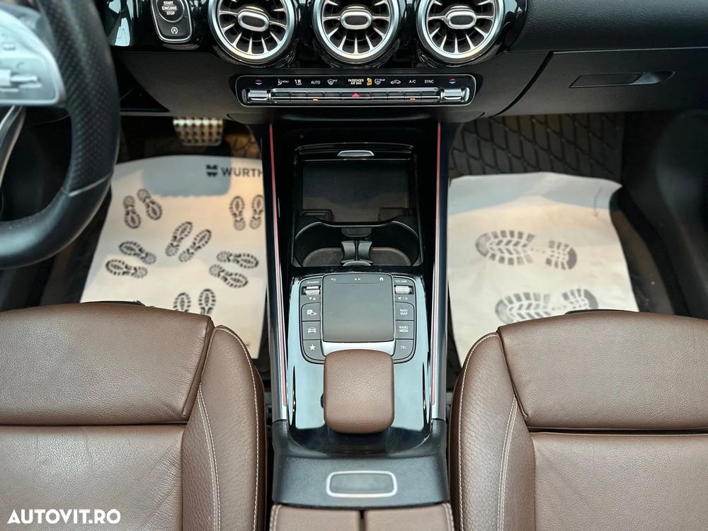 Mercedes-Benz GLA 250 4Matic 8G-DCT AMG Line - 9