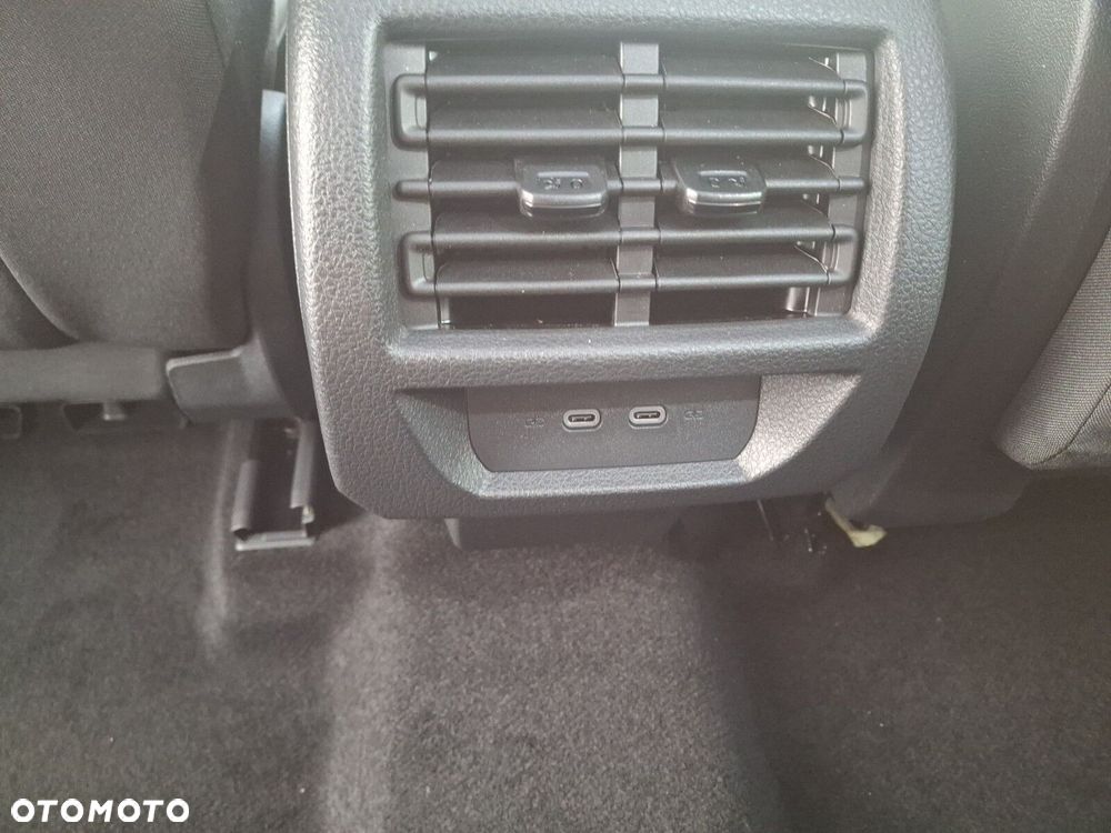 Volkswagen Caddy - 24