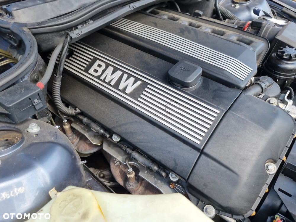BMW Seria 3 - 14