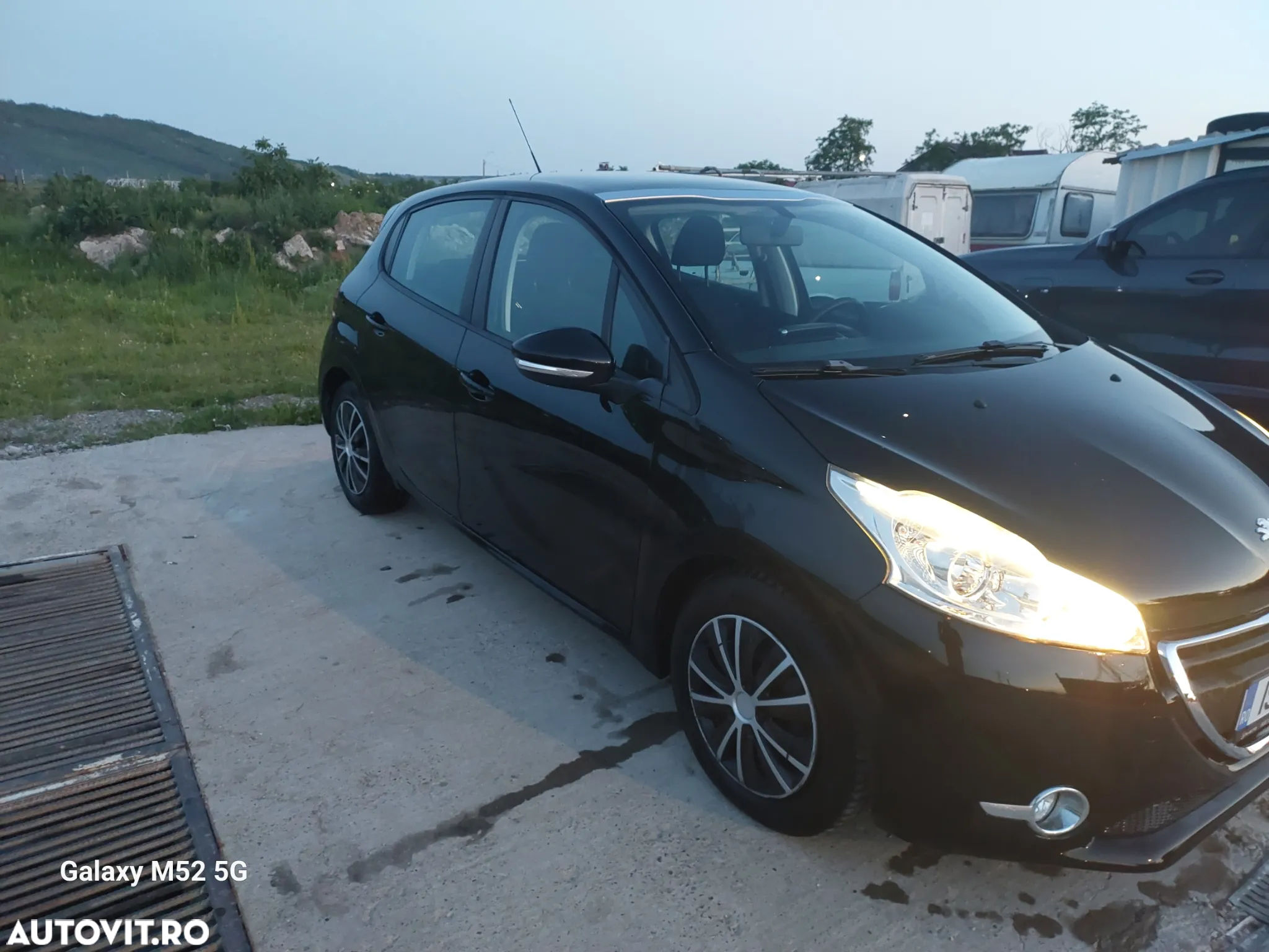 Peugeot 208 1.4 HDi FAP STT Active - 6