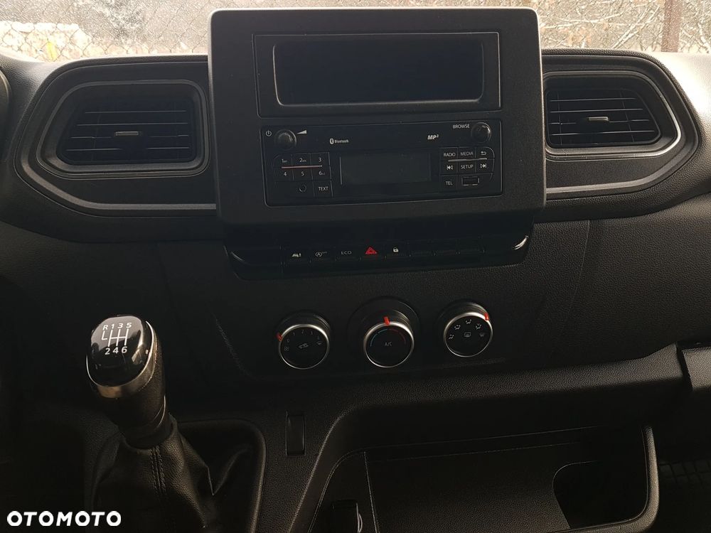 Renault MASTER KONTENER 8EP 4,22x2,23x2,23 KLIMA MANUAL KRAJOWY 6-BIEGÓW - 10