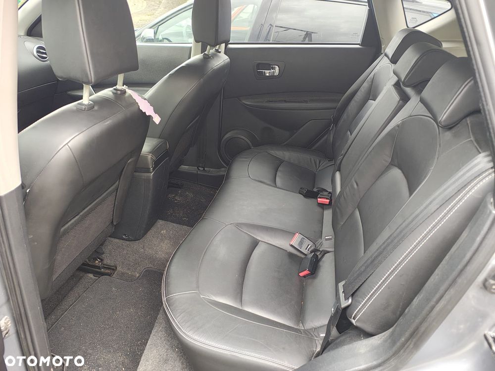 Nissan Qashqai 2.0 dCi DPF tekna - 16