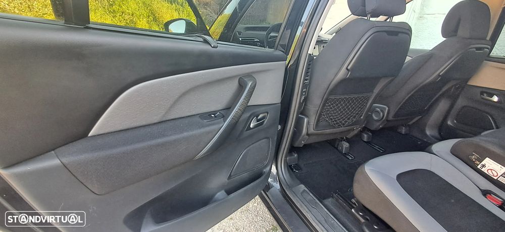 Citroën C4 Grand Picasso - 20